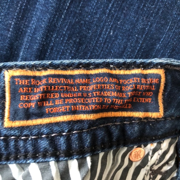 ROCK REVIVAL RILEY JEANS, SIZE 28, BOOTCUT, DESIGNER JEANS NEW WITH TAGS - Picture 9 of 16